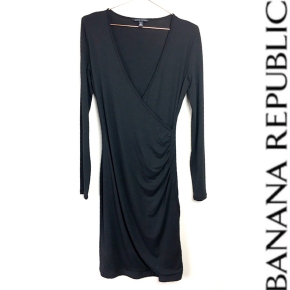 Banana Republic Dresses & Skirts - Banana Republic black dress size xsmall